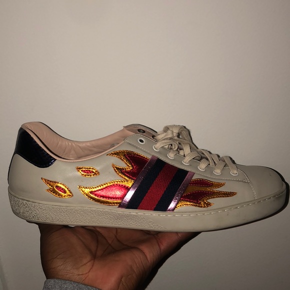 Gucci shoes - Picture 1 of 4